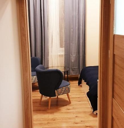 Hostel Motion Krasków Eksteriør bilde