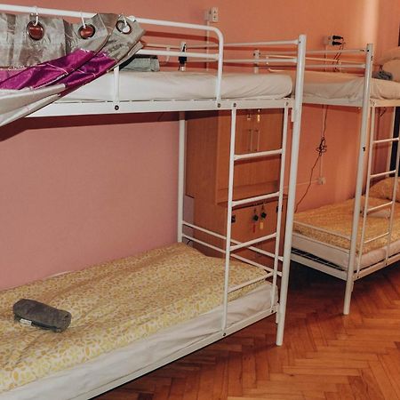 Hostel Motion Krasków Eksteriør bilde